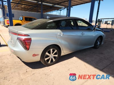 Trzecie zdjęcie samochodu z tyłu: 2017 TOYOTA MIRAI VIN:JTDBVRBD9HA003452 - miniatura
