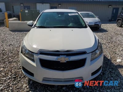 Piąte zdjęcie samochodu w środku: 2013 CHEVROLET CRUZE LT VIN:1G1PC5SB2D7191220 - miniatura