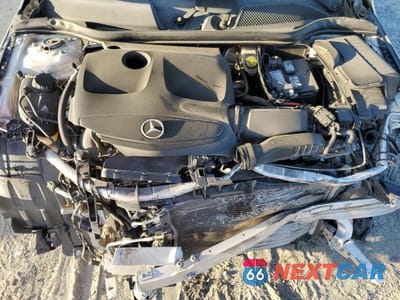 Zdjęcie 11 z 12 samochodu: 2018 MERCEDES-BENZ CLA 250 VIN:WDDSJ4EB3JN534532 - miniatura