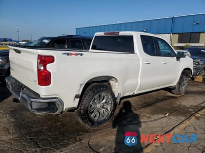 Trzecie zdjęcie samochodu z tyłu: 2025 CHEVROLET SILVERADO K1500 LT-L VIN:1GCRKKEK7SZ256819 - miniatura