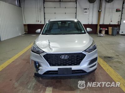 Piąte zdjęcie samochodu w środku: 2019 HYUNDAI TUCSON SE VIN:KM8J2CA42KU038645 - miniatura
