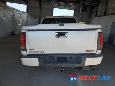 Zdjęcie 6 z 11 samochodu: 2012 GMC SIERRA K1500 DENALI VIN:3GTP2XE28CG105008 - miniatura