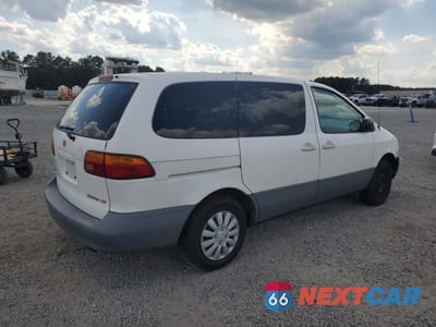 Trzecie zdjęcie samochodu z tyłu: 1999 TOYOTA SIENNA CE VIN:4T3ZF19CXXU155962 - miniatura