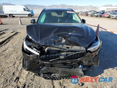 Piąte zdjęcie samochodu w środku: 2024 VOLVO XC60 CORE VIN:YV4L12RK6R1878451 - miniatura