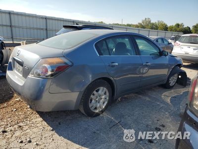 Trzecie zdjęcie samochodu z tyłu: 2012 NISSAN ALTIMA BASE VIN:1N4AL2AP6CC183058 - miniatura