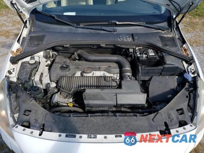 Zdjęcie 7 z 10 samochodu: 2013 VOLVO S60 T5 VIN:YV1612FH3D2218647 - miniatura