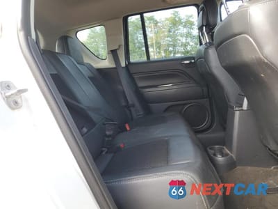 Zdjęcie 11 z 13 samochodu: 2014 JEEP COMPASS LATITUDE VIN:1C4NJDEB7ED670956 - miniatura