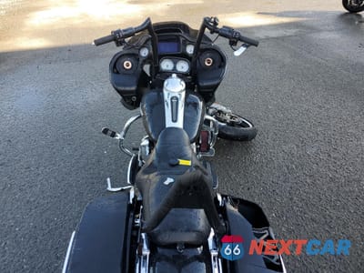 Zdjęcie 6 z 10 samochodu: 2023 HARLEY-DAVIDSON FLTRX VIN:1HD1KHC17PB676170 - miniatura