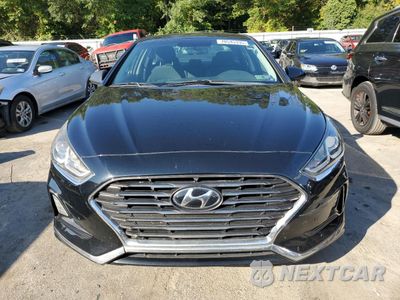 Piąte zdjęcie samochodu w środku: 2018 HYUNDAI SONATA SE VIN:5NPE24AF2JH724819 - miniatura