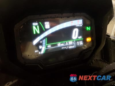 Zdjęcie 7 z 10 samochodu: 2024 KAWASAKI EX650 P VIN:ML5EXEP13RDAB5751 - miniatura