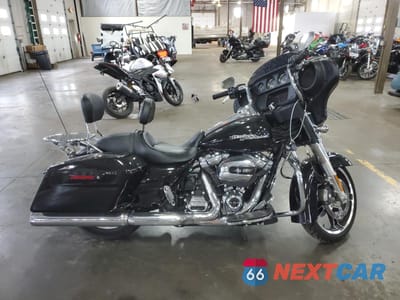 2019 HARLEY-DAVIDSON FLHX 1HD1KBC18KB668908 - główne zdjęcie licytacji z USA - miniatura