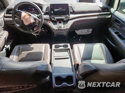Zdjęcie 8 z 17 samochodu: 2018 HONDA ODYSSEY TOURING VIN:5FNRL6H87JB015769 - miniatura