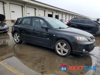 Czwarte zdjęcie samochodu z boku: 2006 MAZDA 3 HATCHBACK VIN:JM1BK343161449313 - miniatura