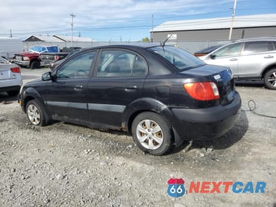 Drugie zdjęcie samochodu z przodu: 2008 KIA RIO BASE VIN:KNADE123986311156 - miniatura