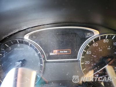 Zdjęcie 9 z 13 samochodu: 2017 NISS ALTIMA 2.5 SV VIN:1N4AL3AP5HC182139 - miniatura