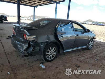 Trzecie zdjęcie samochodu z tyłu: 2010 TOYOTA COROLLA BASE VIN:1NXBU4EEXAZ319856 - miniatura