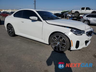 Czwarte zdjęcie samochodu z boku: 2024 BMW 230XI VIN:3MW33CM00R8D86306 - miniatura