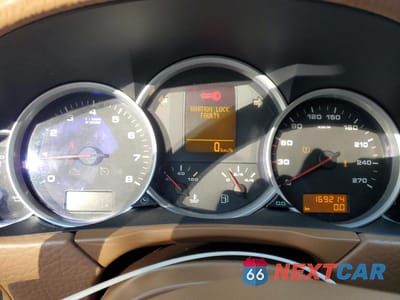 Zdjęcie 9 z 14 samochodu: 2008 PORSCHE CAYENNE GTS VIN:WP1AD29P18LA75142 - miniatura