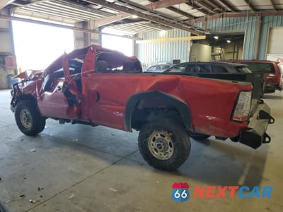 Drugie zdjęcie samochodu z przodu: 2003 GMC SIERRA K2500 HEAVY DUTY VIN:1GTHK24173E100289 - miniatura