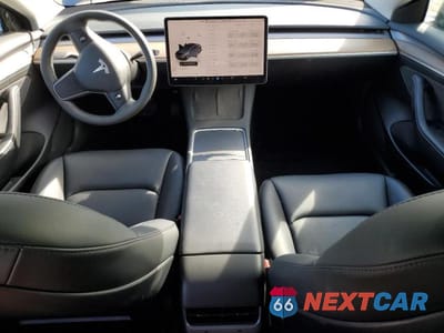 Zdjęcie 8 z 12 samochodu: 2023 TESLA MODEL 3 VIN:5YJ3E1EA1PF508561 - miniatura