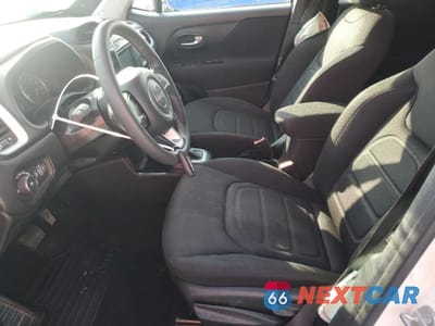 Zdjęcie 7 z 13 samochodu: 2018 JEEP RENEGADE LATITUDE VIN:ZACCJABB7JPJ55619 - miniatura