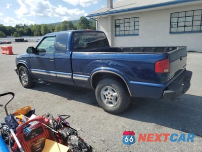 Drugie zdjęcie samochodu z przodu: 2002 CHEVROLET S TRUCK S10 VIN:1GCDT19WX28174488 - miniatura