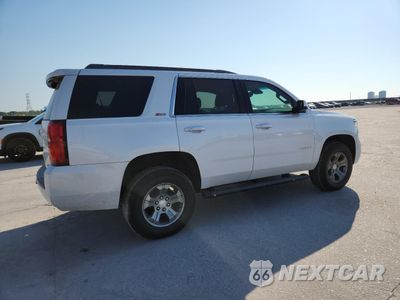 Trzecie zdjęcie samochodu z tyłu: 2017 CHEVROLET TAHOE K1500 LT VIN:1GNSKBKC2HR191604 - miniatura