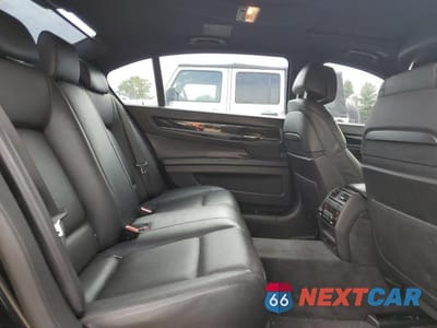 Zdjęcie 10 z 12 samochodu: 2015 BMW 740 LXI VIN:WBAYF4C54FGS99442 - miniatura