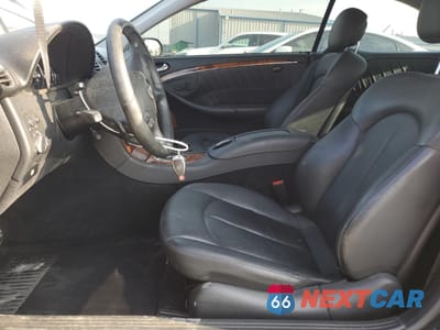 Zdjęcie 7 z 15 samochodu: 2007 MERCEDES-BENZ CLK 550 VIN:WDBTJ72H27F206772 - miniatura