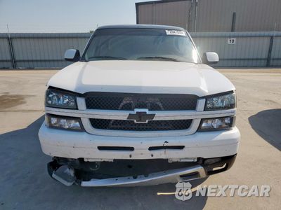 Piąte zdjęcie samochodu w środku: 2004 CHEVROLET SILVERADO C1500 VIN:1GCEC14T84Z266584 - miniatura