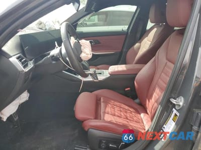 Zdjęcie 7 z 12 samochodu: 2024 BMW 330XI VIN:3MW89FF05R8E47782 - miniatura