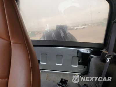 Zdjęcie 10 z 15 samochodu: 2002 JEEP WRANGLER / TJ X VIN:1J4FA39S22P751313 - miniatura