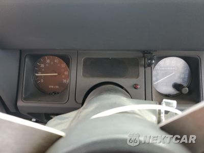 Zdjęcie 9 z 16 samochodu: 1989 JEEP WRANGLER / YJ VIN:2J4FY19E8KJ142279 - miniatura