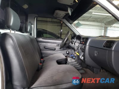 Zdjęcie 10 z 12 samochodu: 1997 NISSAN TRUCK XE VIN:1N6SD11Y3VC322223 - miniatura