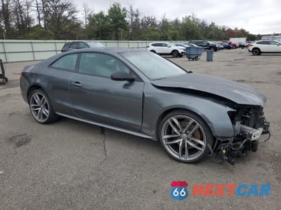 Czwarte zdjęcie samochodu z boku: 2016 AUDI S5 PREMIUM PLUS VIN:WAUC4AFR7GA026481 - miniatura