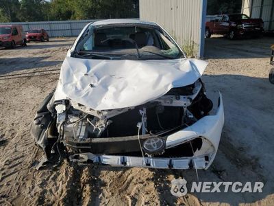 Piąte zdjęcie samochodu w środku: 2019 TOYOTA COROLLA LE VIN:5YFBURHE3KP949505 - miniatura