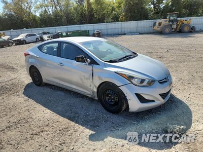 Czwarte zdjęcie samochodu z boku: 2016 HYUNDAI ELANTRA SE VIN:5NPDH4AE1GH703681 - miniatura