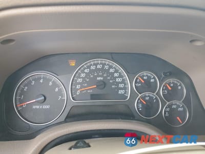Zdjęcie 9 z 14 samochodu: 2004 GMC ENVOY XL VIN:1GKET16P846118571 - miniatura
