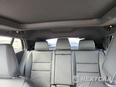 Zdjęcie 10 z 14 samochodu: 2025 BMW X2 XDRIVE28I VIN:WBX63GM06S5277474 - miniatura