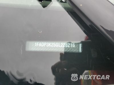 Zdjęcie 12 z 12 samochodu: 2016 FORD FOCUS SE VIN:1FADP3K25GL228216 - miniatura