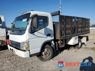 2007 MITSUBISHI FUSO TRUCK OF AMERICA INC FE 84D JL6BBD1S57K019563 - główne zdjęcie licytacji z USA - miniatura