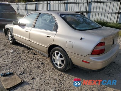 Drugie zdjęcie samochodu z przodu: 1995 HONDA ACCORD EX VIN:1HGCD5659SA131637 - miniatura