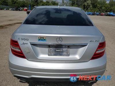 Zdjęcie 6 z 12 samochodu: 2012 MERCEDES-BENZ C 300 4MATIC VIN:WDDGF8BB3CA702408 - miniatura