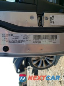 Zdjęcie 12 z 14 samochodu: 2018 CHRYSLER 300 LIMITED VIN:2C3CCAEG5JH159534 - miniatura