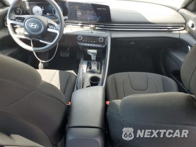 Zdjęcie 8 z 12 samochodu: 2024 HYUNDAI ELANTRA SEL VIN:KMHLM4DG1RU832545 - miniatura