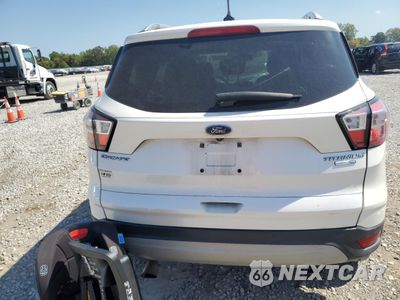 Zdjęcie 6 z 14 samochodu: 2018 FORD ESCAPE TITANIUM VIN:1FMCU9J94JUB88644 - miniatura