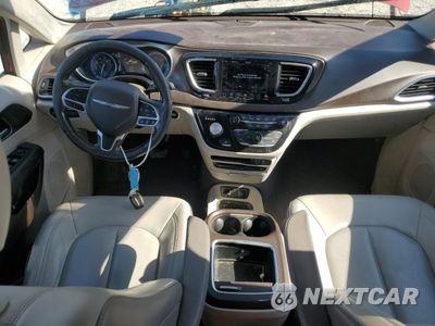 Zdjęcie 8 z 14 samochodu: 2018 CHRYSLER PACIFICA TOURING L PLUS VIN:2C4RC1EG2JR116592 - miniatura