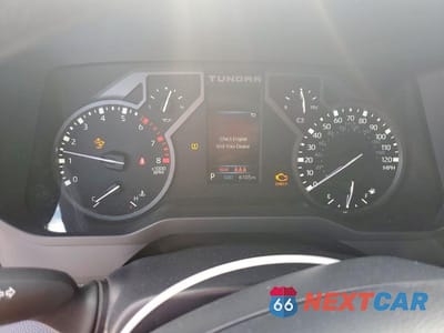 Zdjęcie 9 z 13 samochodu: 2025 TOYOTA TUNDRA CREWMAX SR VIN:5TFLA5DB5SX248449 - miniatura