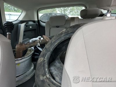 Zdjęcie 10 z 13 samochodu: 2014 FORD ESCAPE SE VIN:1FMCU9GX3EUB09976 - miniatura
