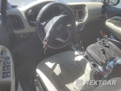 Zdjęcie 8 z 12 samochodu: 2013 KIA RIO LX VIN:KNADM4A36D6124232 - miniatura